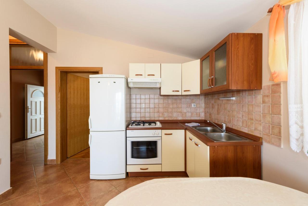 Apartments Golubic Sveti Petar  Extérieur photo