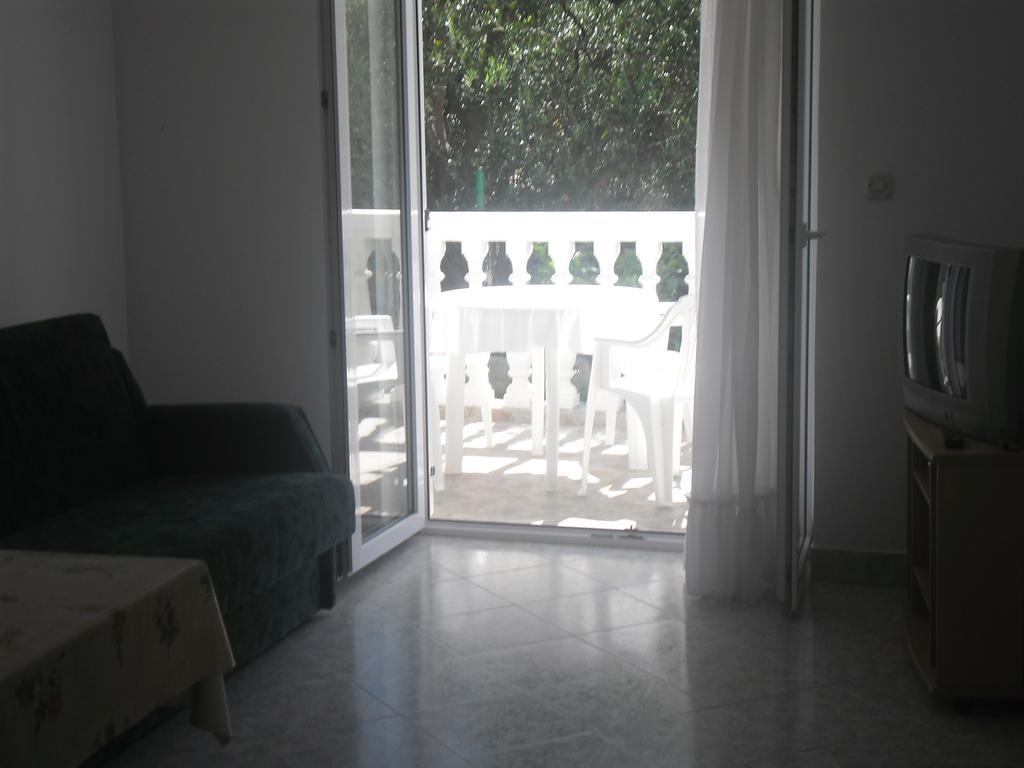Apartments Golubic Sveti Petar  Chambre photo