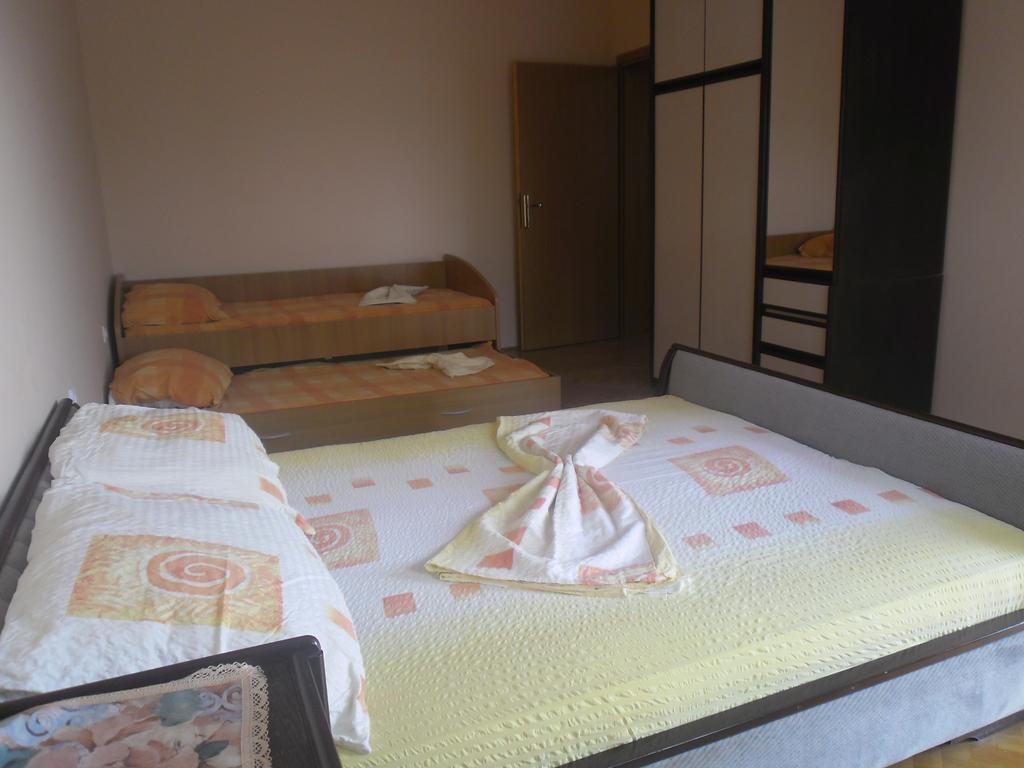 Apartments Golubic Sveti Petar  Chambre photo