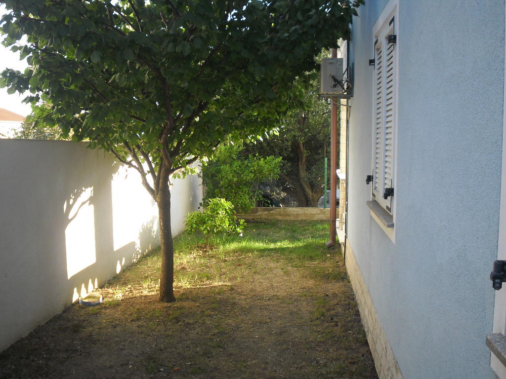 Apartments Golubic Sveti Petar  Extérieur photo